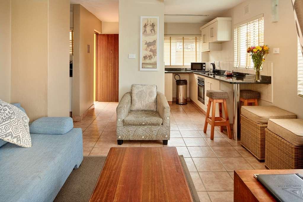 First Group Kowie River Chalets Port Alfred Room photo